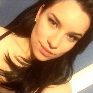 Meet your Posher, Miriam